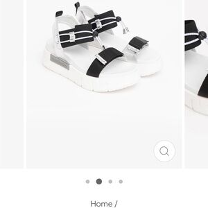 Nero Giardini Black and White Sporty Sandals with Adjustable Straps